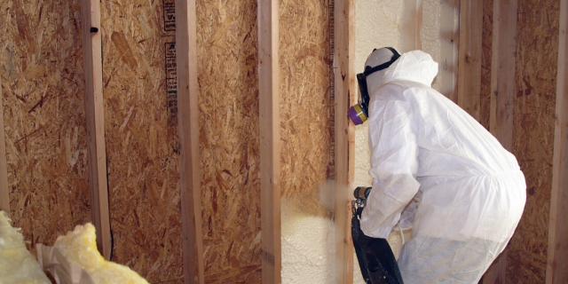 6 Things to Ask Before Choosing a Spray Foam Installer